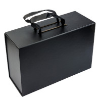 Подарункова коробка Gift Box Unlimited S1 Black 31 х 20,5 х 11 см на магнітах з ручками, Чорна