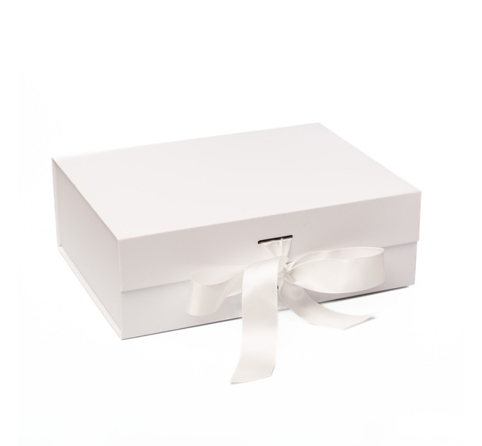 Подарункова коробка Uno White 24 х 18 х 8 см на магнітах із стрічкою, Біла