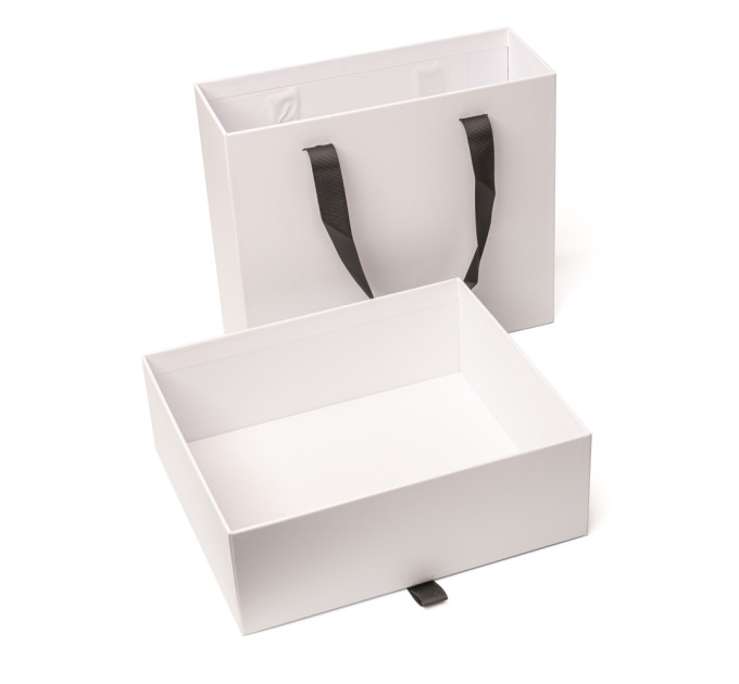 Подарункова коробка Primo White 23 х 20 х 8,5 см з ручками, Біла